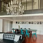 Les Suites Du Cours & Spa